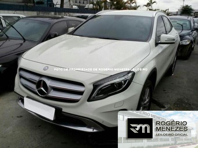 MERCEDES BENZ GLA 16/16