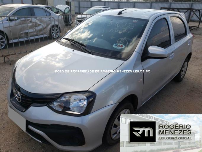 TOYOTA ETIOS 13/13