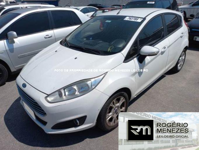 FORD FIESTA 15/15