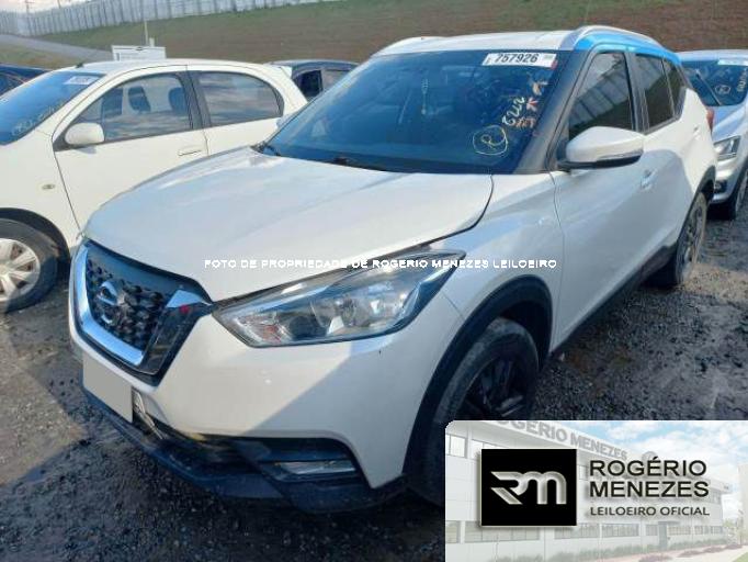 NISSAN KICKS 18/19