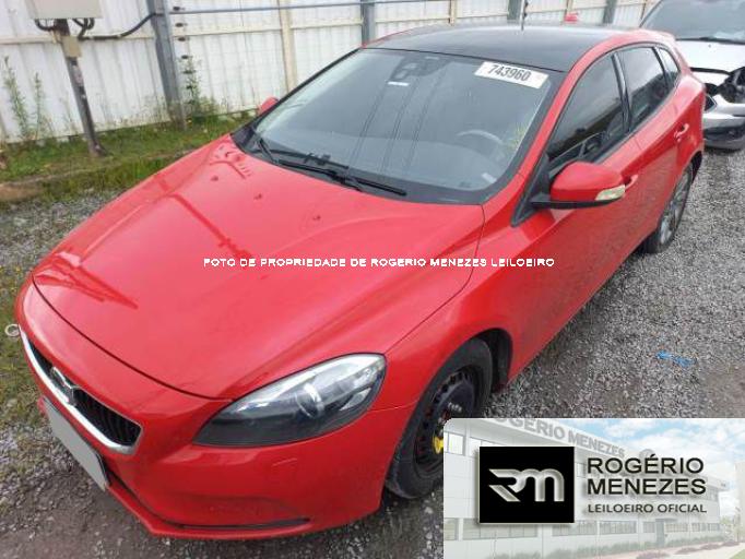 VOLVO V40 13/13 