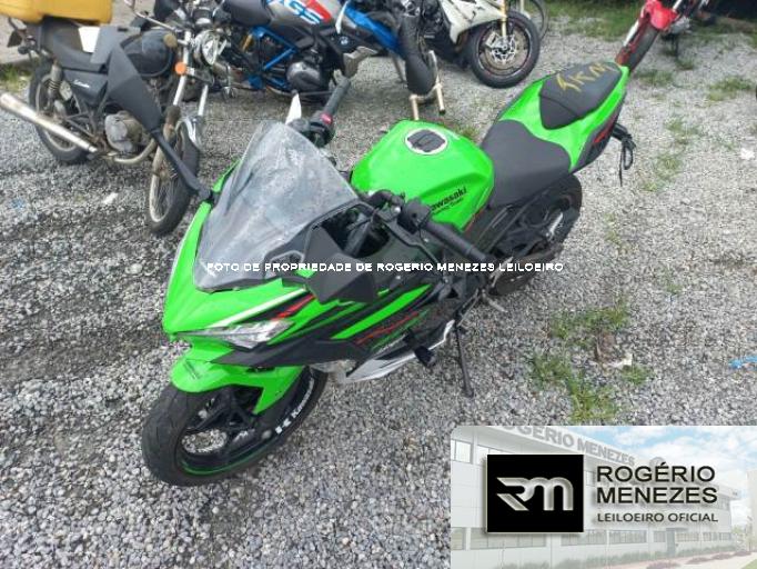 KAWASAKI NINJA 400 22/22