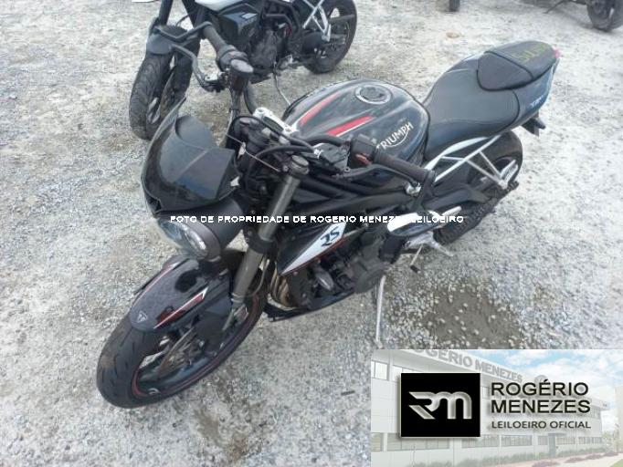 TRIUMPH STREET TRIPLE 17/18