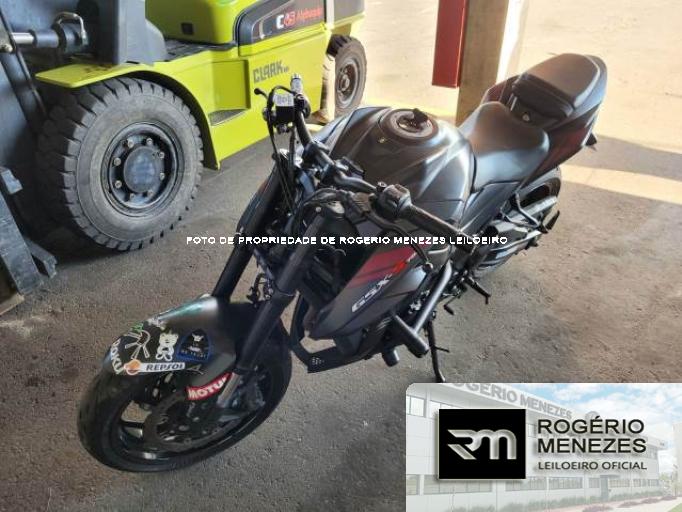 SUZUKI GSX-S 18/19