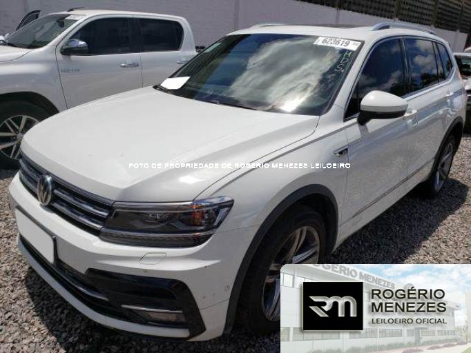 VOLKSWAGEN TIGUAN 18/18