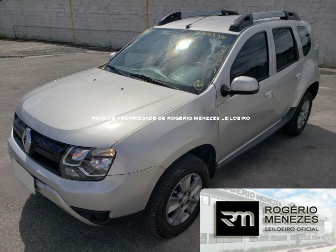 RENAULT DUSTER 19/19