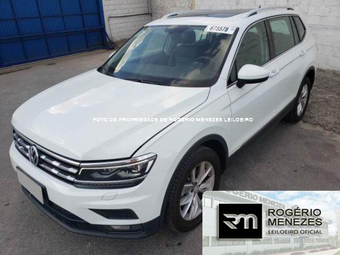 VOLKSWAGEN TIGUAN 20/20